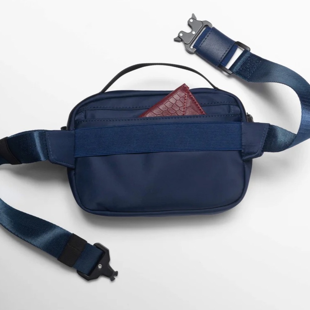 CINCHA TRAVEL WAIST FANNY CROSSBODY BAG,  UNISEX - Green